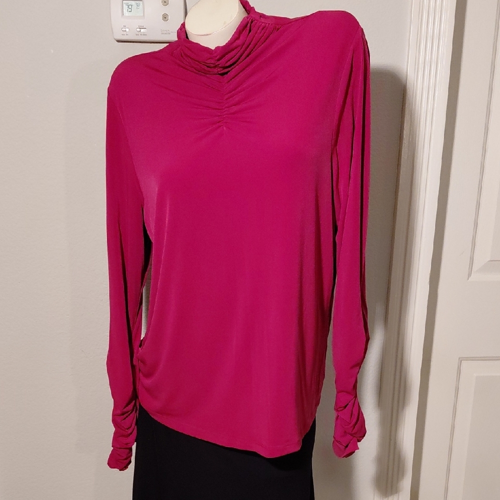 Susan Graver Long Sleeve Top